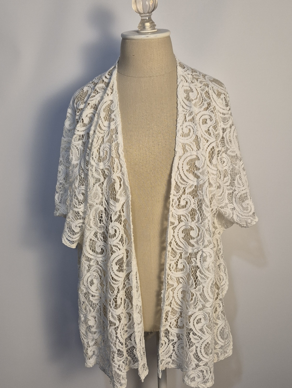 TMG New York Lace Kimono Cardigan White Open Front Large Boho